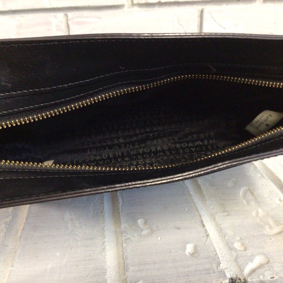 👛🥂 HOST PICK 👛🥂KATE SPADE LEATHER CREAM AND BLACK CROSSBODY BAG EUC - Picture 12 of 14